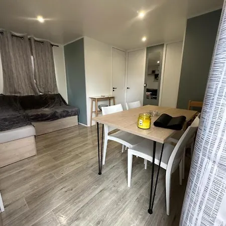 Mobil-home *